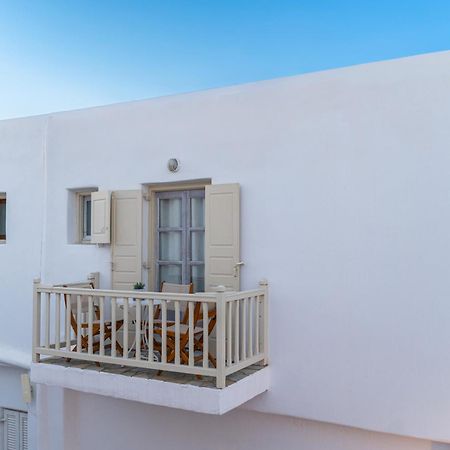 Twins-Trisa Apartments Ornos  Exterior photo