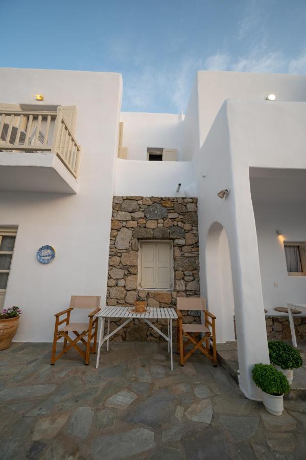 Twins-Trisa Apartments Ornos  Exterior photo